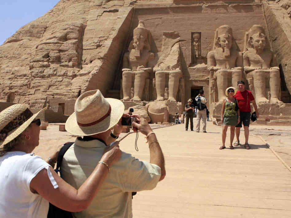 7-1-Egypt-tourism-AFP