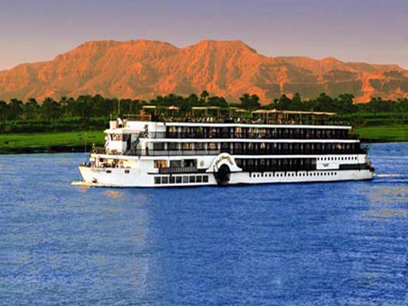 Oberoi_Philae_Nile_cruise